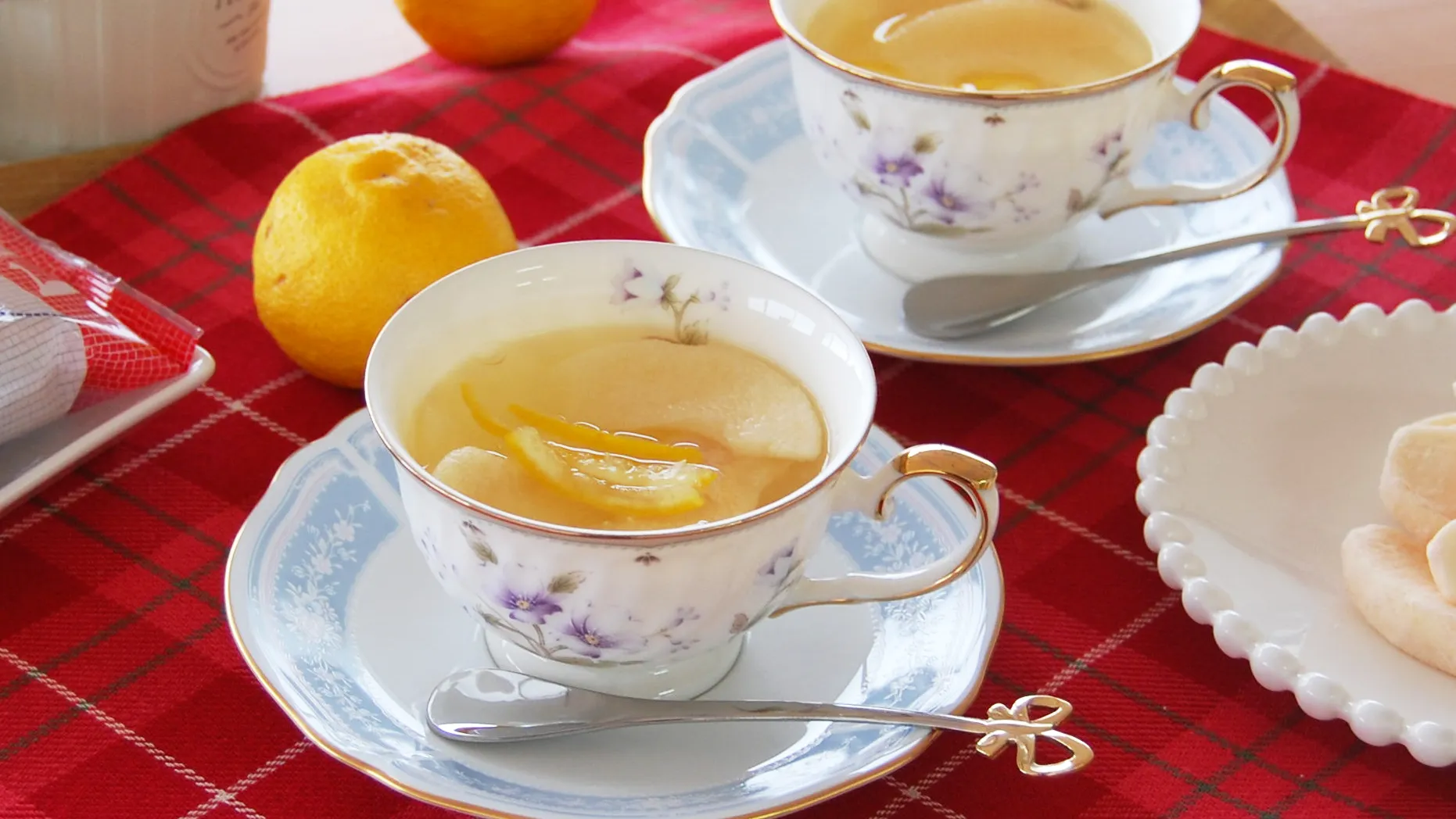 おやつな果実りんごのレモネードジュース