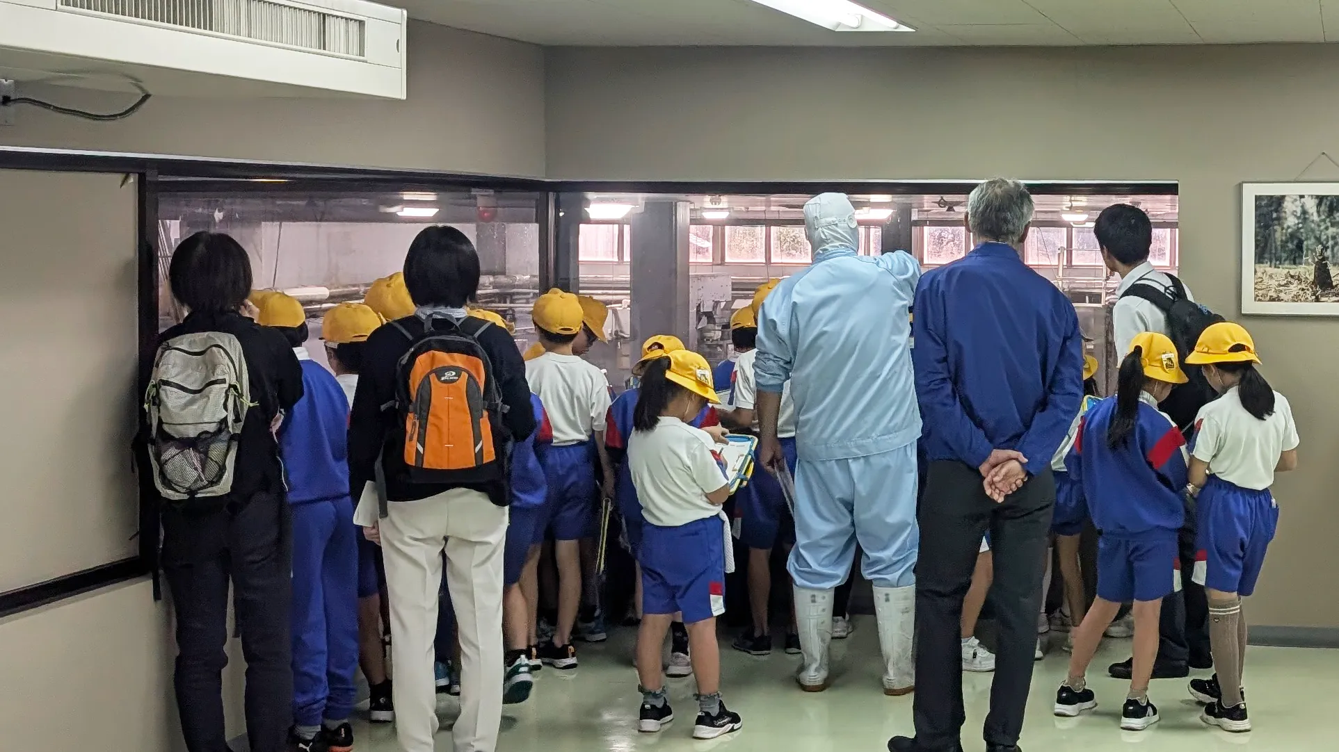 2026年10月｜射水市立東明小学校の生徒さん達が工場見学に来られました！